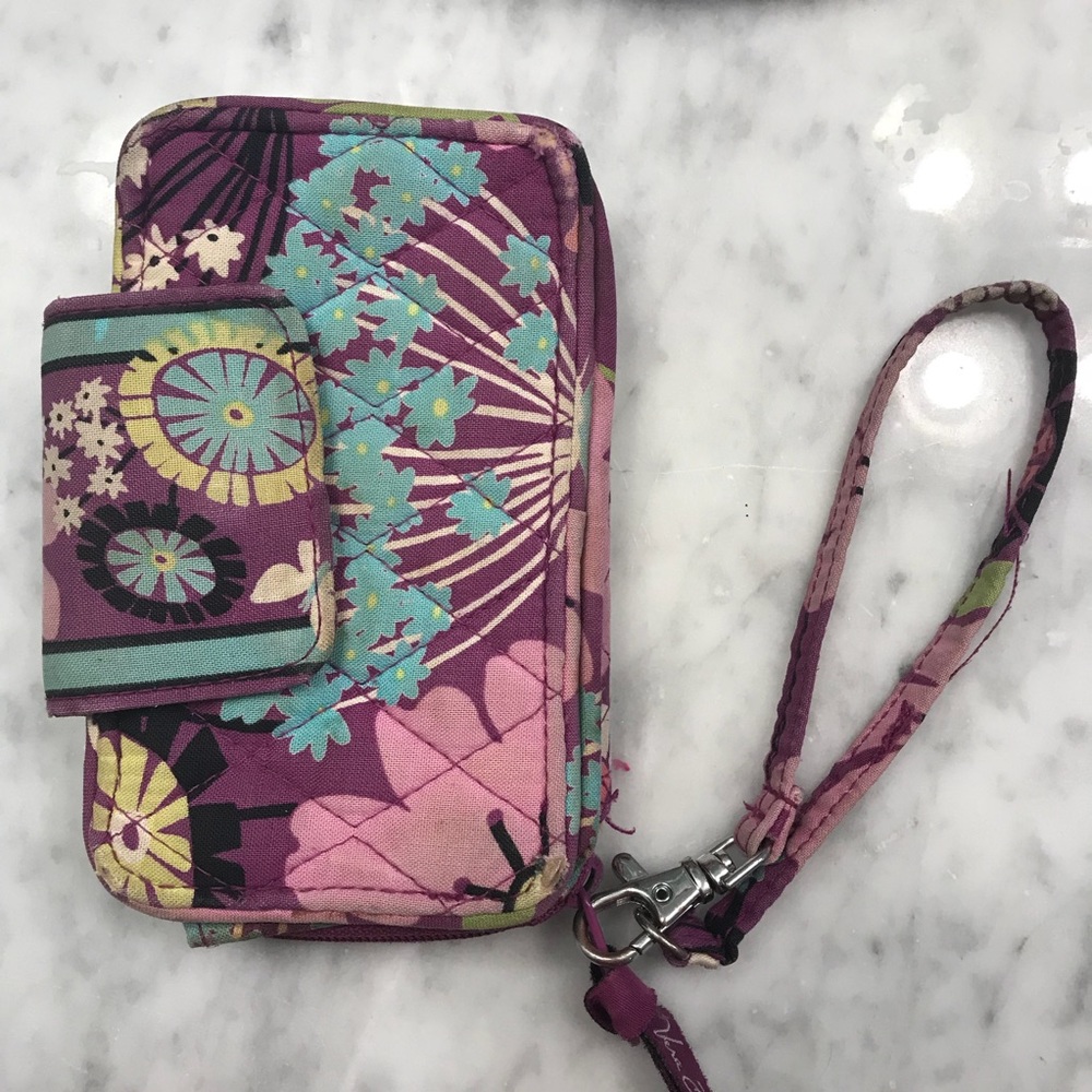2 Vera Bradley Wristlets - Picture 2 of 3